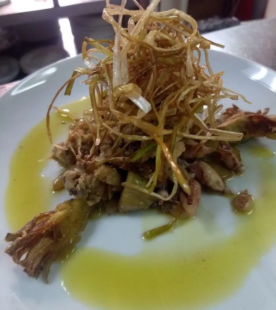 Hostal Restaurante El Roser L'Escala Guest house